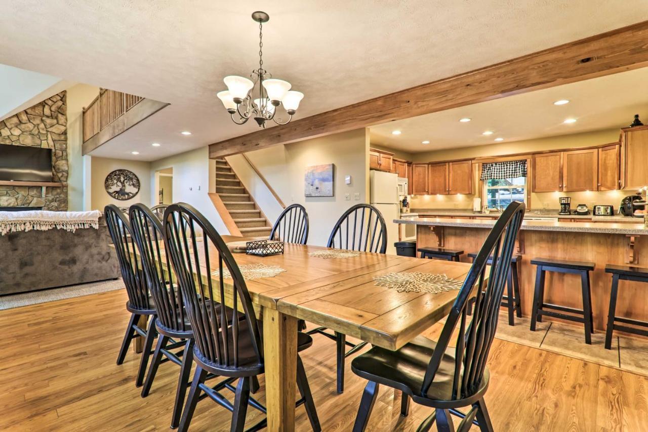 Big Bass Lake House With Grill - Steps To River! Gouldsboro Exterior foto